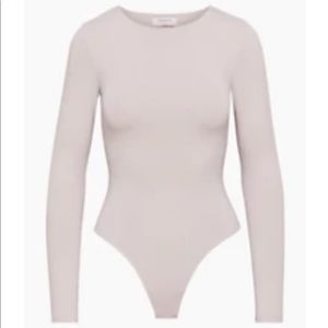 Aritzia Babaton Contour Crew Longsleeve Bodysuit
